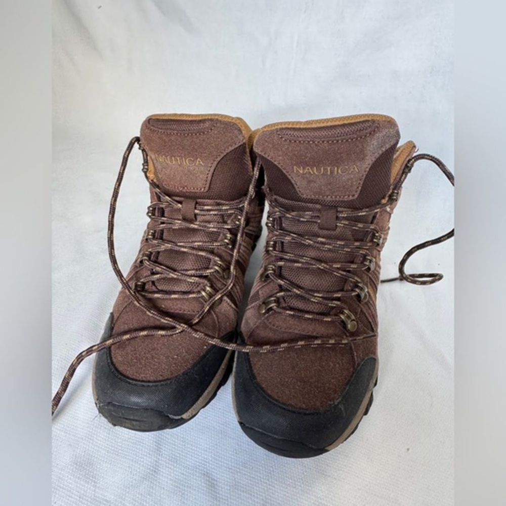 Nautica Men's Brown Hiking Shoes